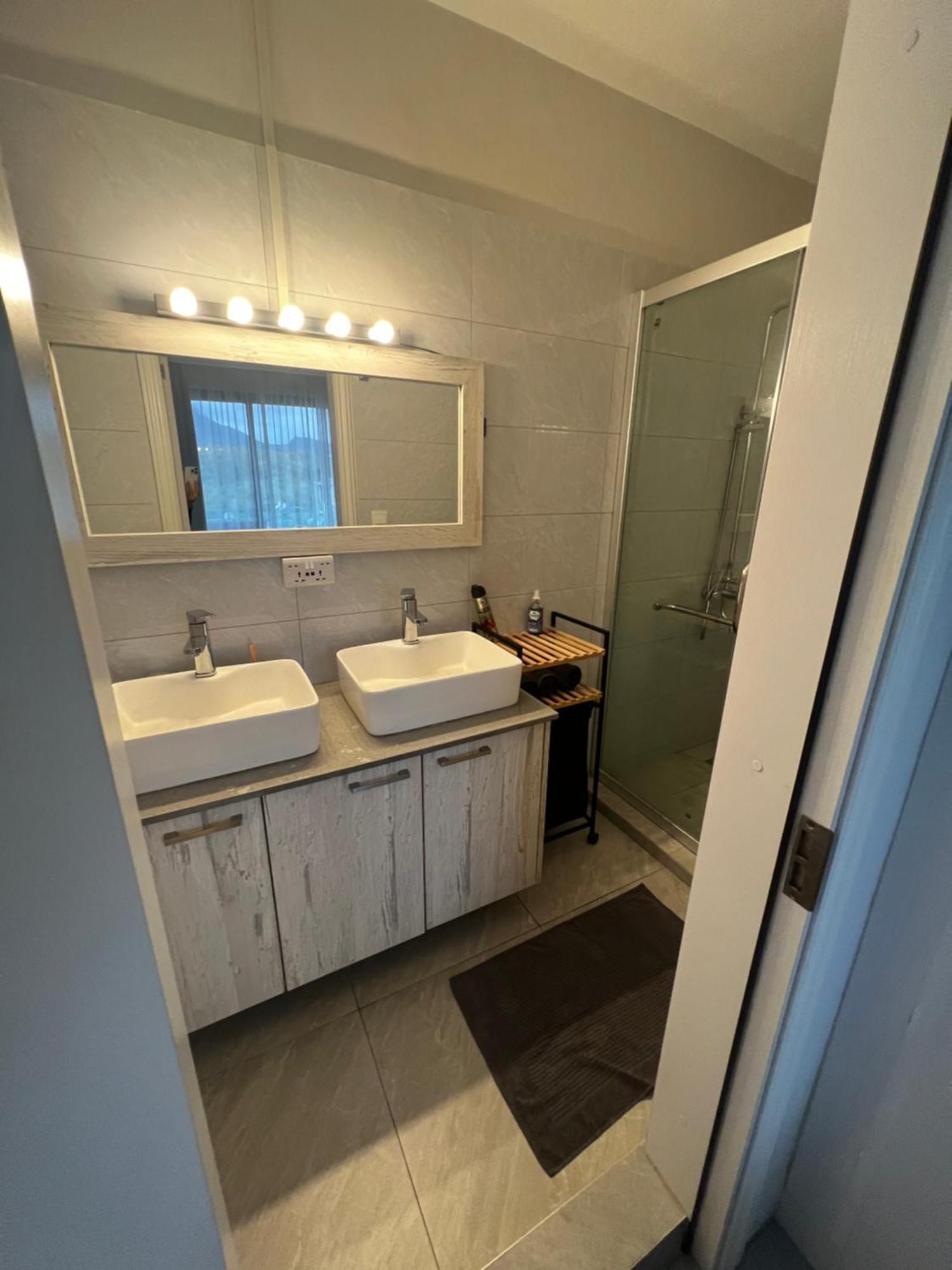 Top-Floor Modern 3Bd Penthouse With Beautiful Mountain View Terrace - 5 Min Walk To Beach Flic en Flac Ngoại thất bức ảnh
